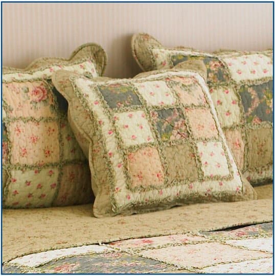 Avignon Cushion Cover Avignon Cushion Cover