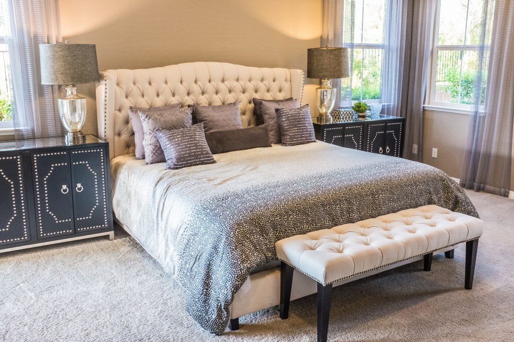 Which headboard should I choose?