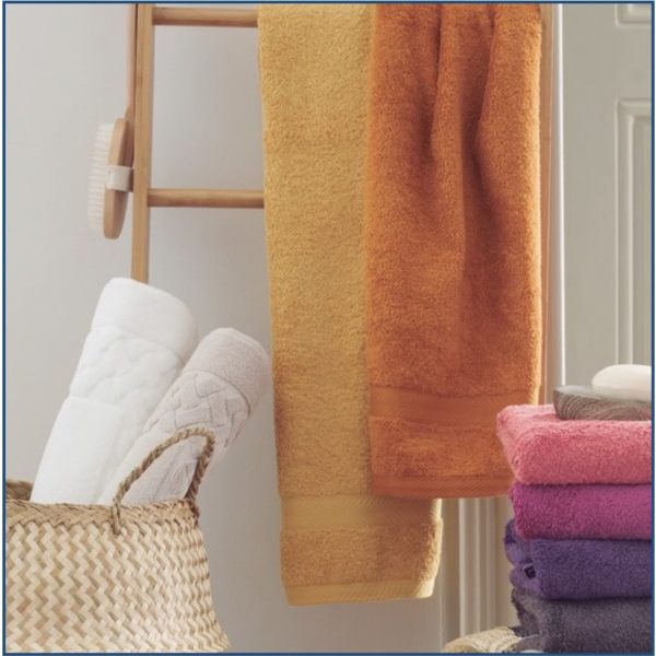 Royal Crescent Bath Mat & Towels
